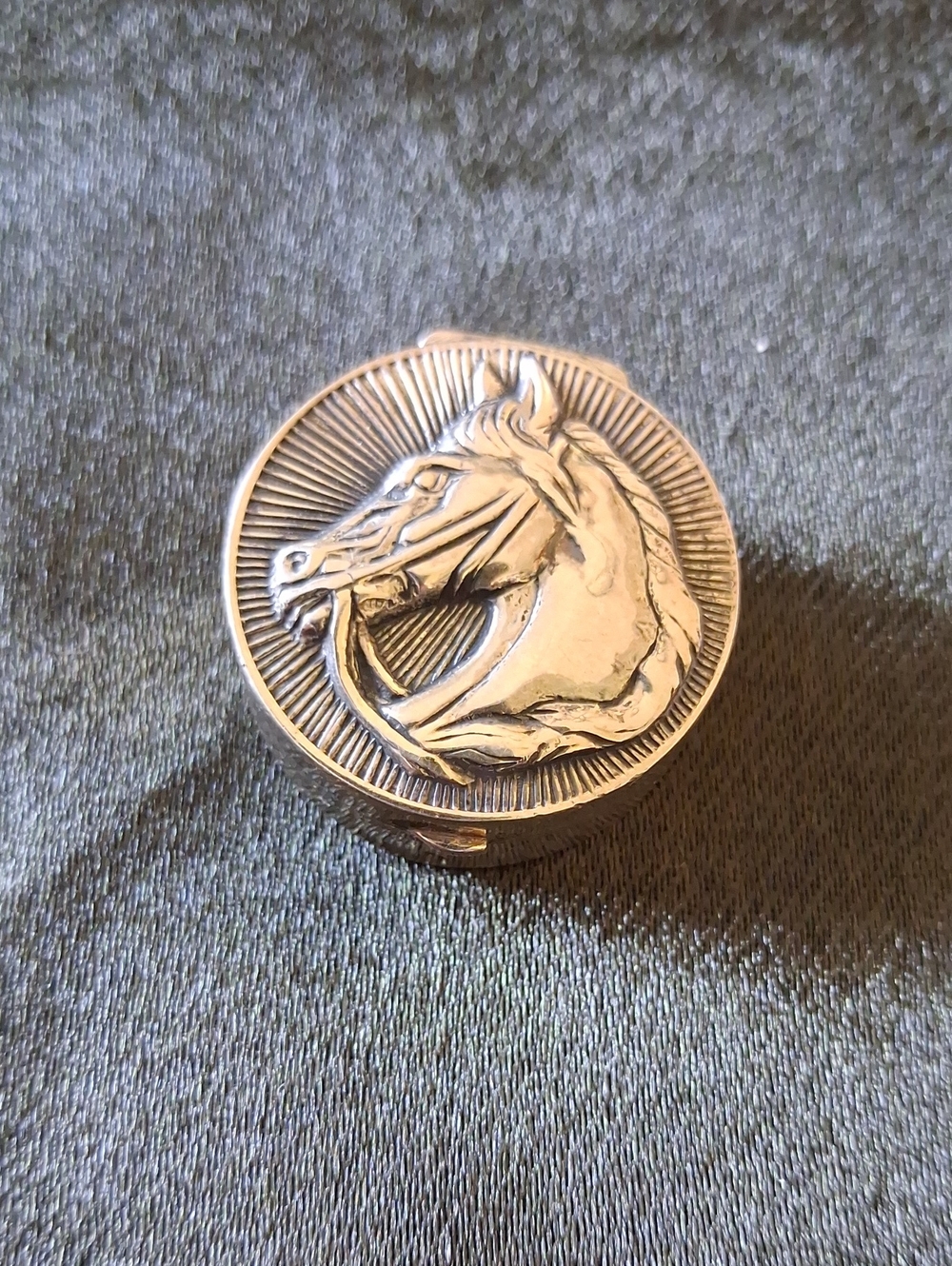 Sterling Silver Horse Head Round Pill Case Trinket